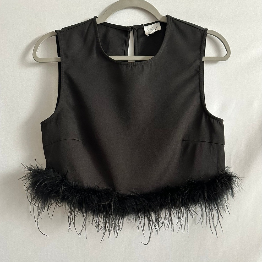 Le Lis Collection Feather Trim Sleeveless Crop Top S Black Party Glam Holiday